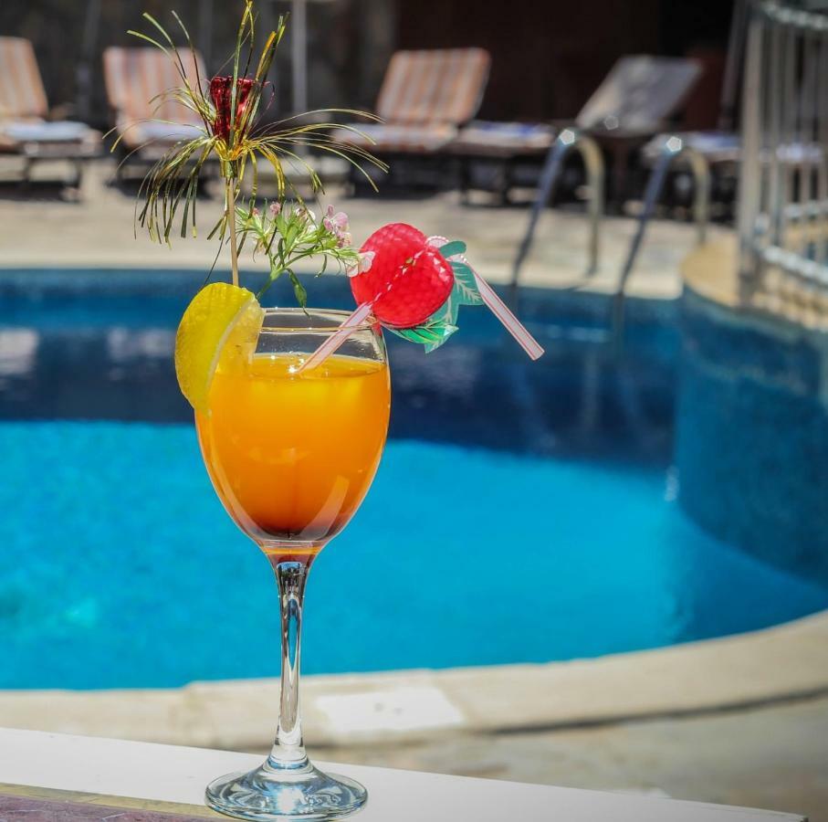 Kromer Garden Hotel Анталія Екстер'єр фото